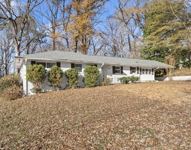 2352 Elmwood Circle Se - Photo Thumbnail 39