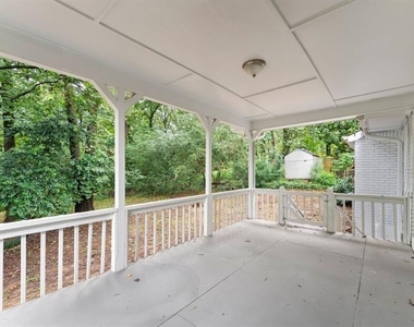 2352 Elmwood Circle Se - Photo Thumbnail 28