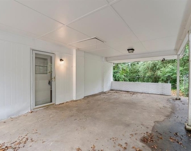 2352 Elmwood Circle Se - Photo Thumbnail 32