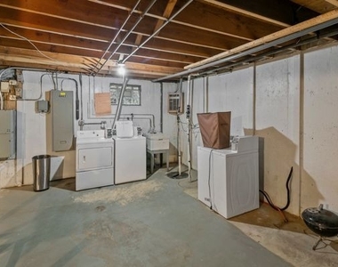 17754 Rosewood Drive - Photo Thumbnail 8