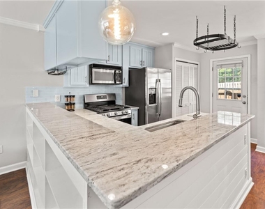 2232 Dunseath Avenue Nw - Photo Thumbnail 3