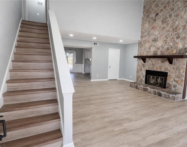 5145 Paisley Court Nw - Photo Thumbnail 1