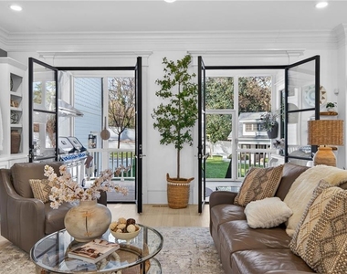 1812 Wellbourne Drive Ne - Photo Thumbnail 8