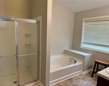 13 Burns View Court - Photo Thumbnail 14