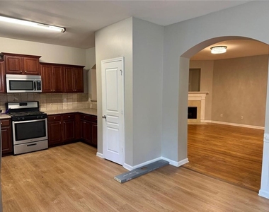 13 Burns View Court - Photo Thumbnail 6