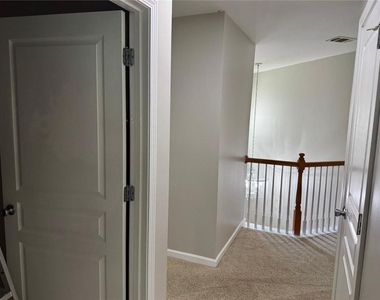 13 Burns View Court - Photo Thumbnail 9