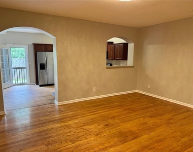 13 Burns View Court - Photo Thumbnail 5
