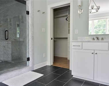 801 Adair Avenue Ne - Photo Thumbnail 34