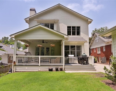 801 Adair Avenue Ne - Photo Thumbnail 4