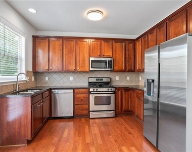 4398 Village Field Place - Photo Thumbnail 8