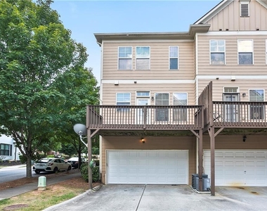 4398 Village Field Place - Photo Thumbnail 20
