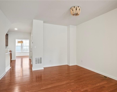 4398 Village Field Place - Photo Thumbnail 4
