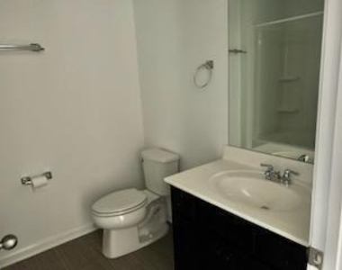 1451 Ben Park Way - Photo Thumbnail 12