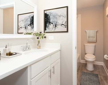 4400 W Lake Avenue - Photo Thumbnail 6
