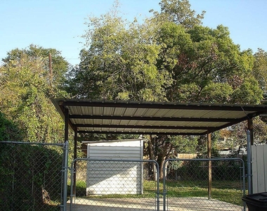 315 W 21st Street - Photo Thumbnail 16