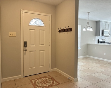 4211 Autumn Meadow Drive - Photo Thumbnail 2