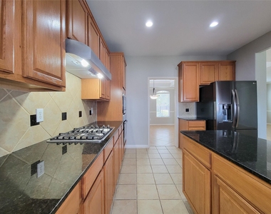20710 Mansfield Bay Lane - Photo Thumbnail 15