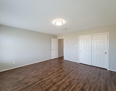 20710 Mansfield Bay Lane - Photo Thumbnail 39