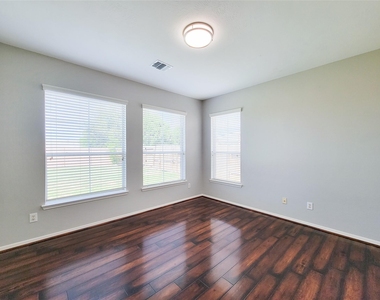 20710 Mansfield Bay Lane - Photo Thumbnail 19