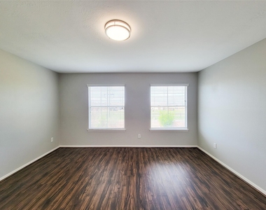 20710 Mansfield Bay Lane - Photo Thumbnail 44