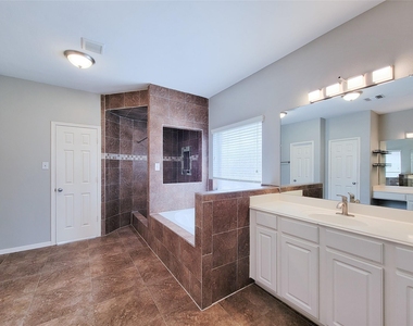 20710 Mansfield Bay Lane - Photo Thumbnail 24