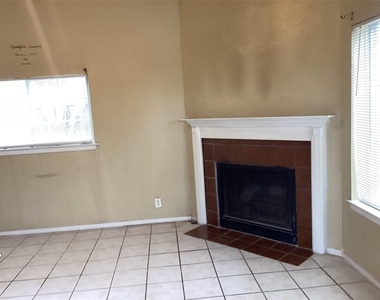 15831 Bazelbriar Lane - Photo Thumbnail 35