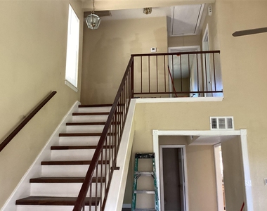 15831 Bazelbriar Lane - Photo Thumbnail 10