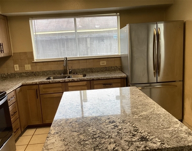 15831 Bazelbriar Lane - Photo Thumbnail 38