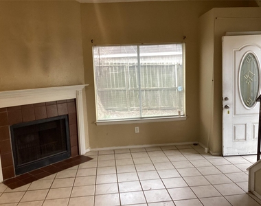 15831 Bazelbriar Lane - Photo Thumbnail 43