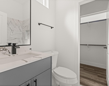2707 Dennis Street - Photo Thumbnail 38