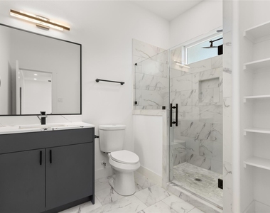 2707 Dennis Street - Photo Thumbnail 23