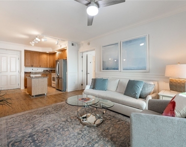 2825 Palm Beach Boulevard - Photo Thumbnail 16