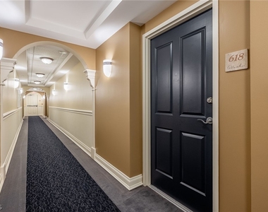 2825 Palm Beach Boulevard - Photo Thumbnail 2