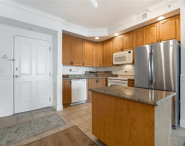 2825 Palm Beach Boulevard - Photo Thumbnail 3