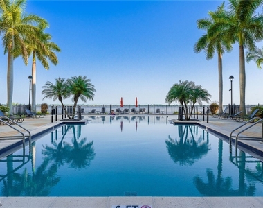 2825 Palm Beach Boulevard - Photo Thumbnail 43