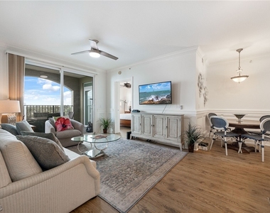 2825 Palm Beach Boulevard - Photo Thumbnail 15