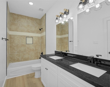 8410 Sunnyhill Street - Photo Thumbnail 20