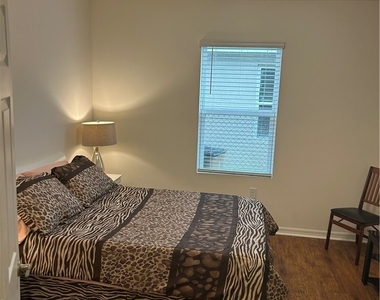 10531 Canal Brook Lane - Photo Thumbnail 6