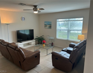 10531 Canal Brook Lane - Photo Thumbnail 11
