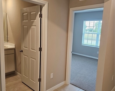 336 Nw 15th Terrace - Photo Thumbnail 4
