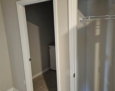 336 Nw 15th Terrace - Photo Thumbnail 9