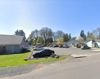 33878 E Columbia Ave - Photo Thumbnail 4