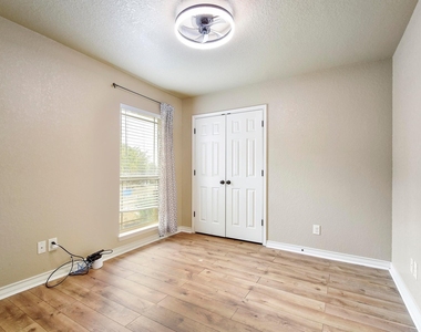158 Pullman Road - Photo Thumbnail 18