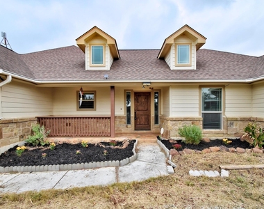 158 Pullman Road - Photo Thumbnail 3