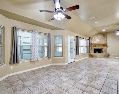 158 Pullman Road - Photo Thumbnail 7