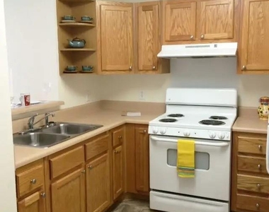 419 Farr Rd - Photo Thumbnail 3