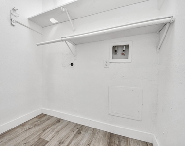 11627 Bowlan Lane - Photo Thumbnail 10
