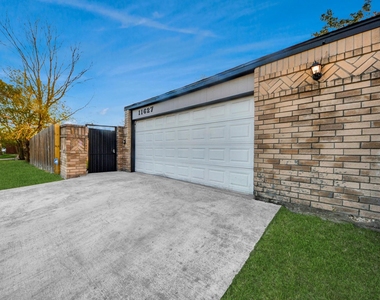 11627 Bowlan Lane - Photo Thumbnail 20
