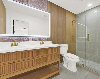 513 Main Street - Photo Thumbnail 9
