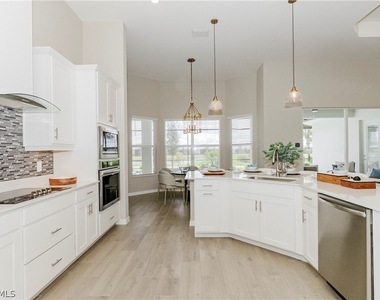 5414 Espada Court - Photo Thumbnail 4
